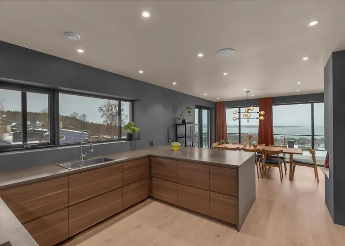 Sentral Med Fantastisk Utsikt! Villa