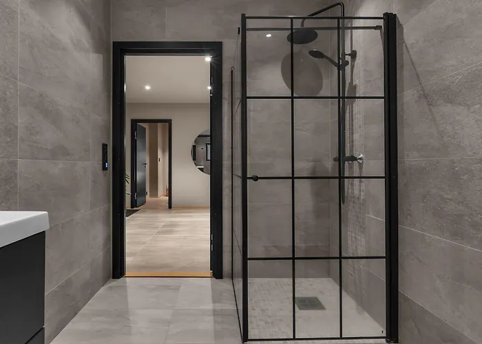 Sentral Med Fantastisk Utsikt! Villa Tromsø