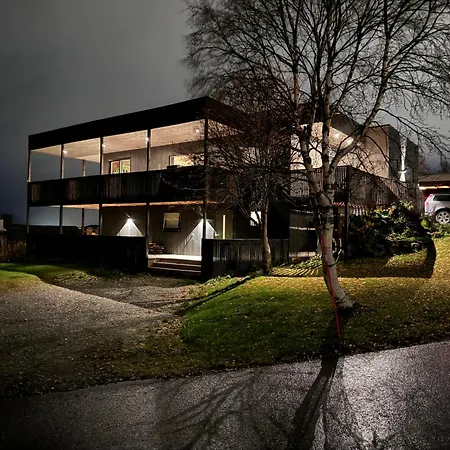 Sentral Med Fantastisk Utsikt! Villa *